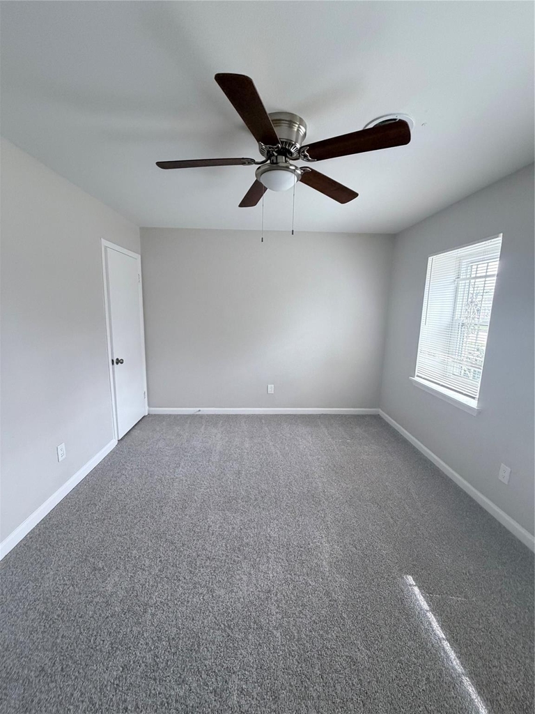 7705 Parker Road - Photo 14