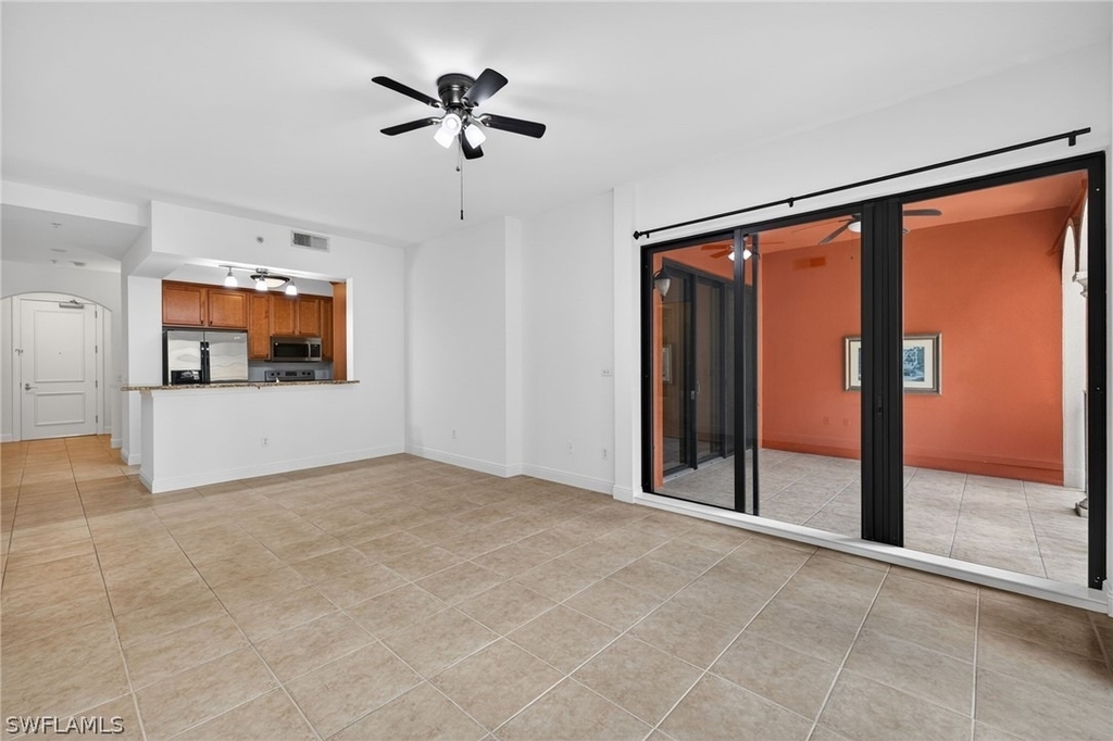 8010 Via Sardinia Way - Photo 2