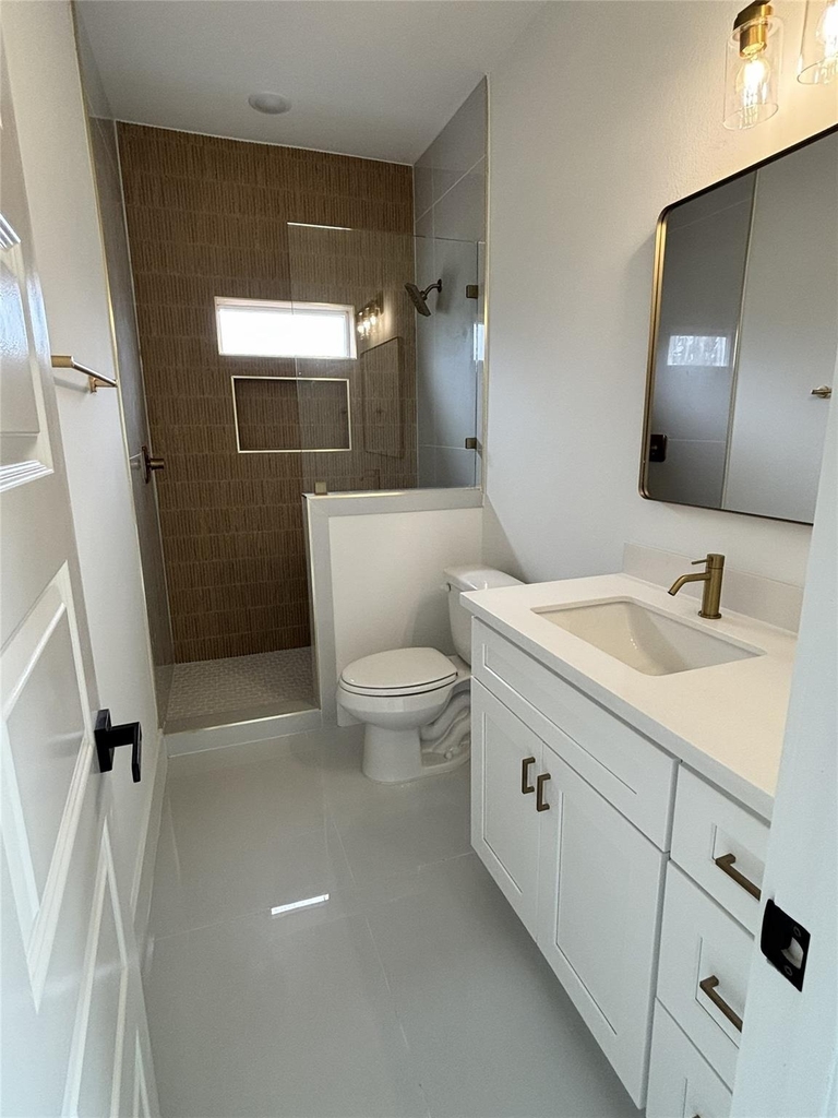 8218 Locksley Road - Photo 5