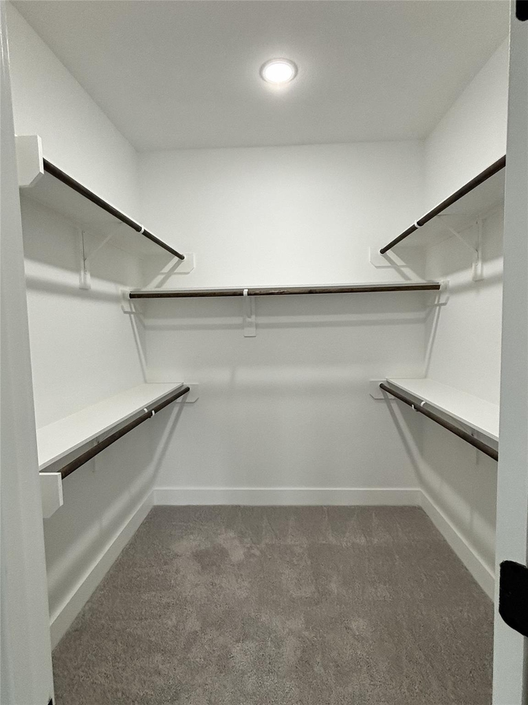 8218 Locksley Road - Photo 4