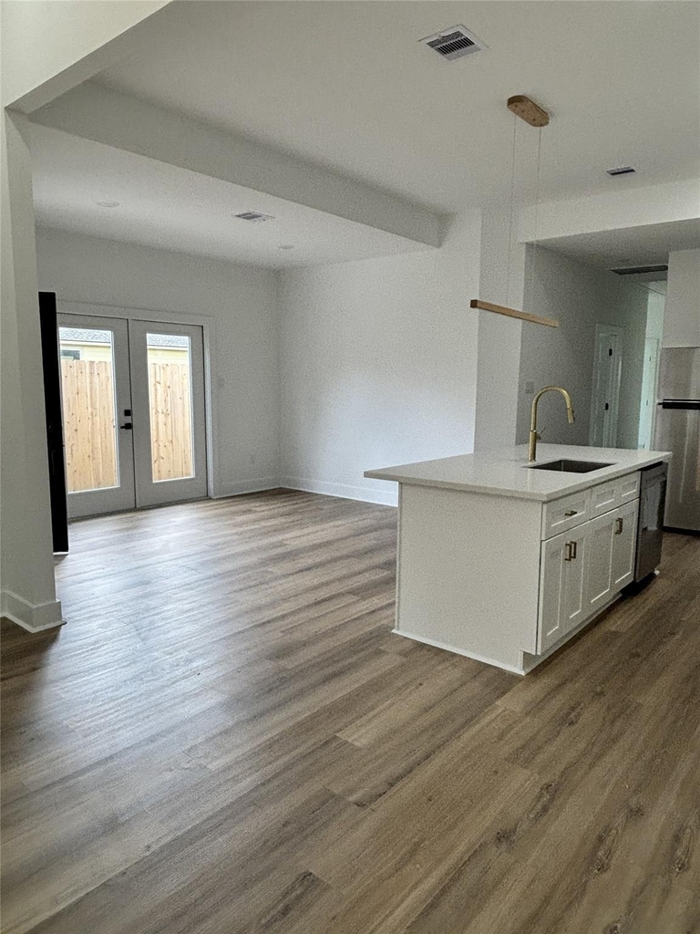 8218 Locksley Road - Photo 2
