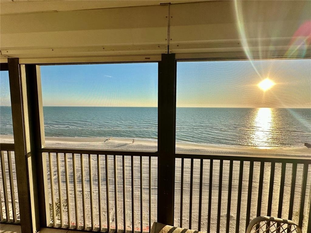 15462 Gulf Boulevard - Photo 9