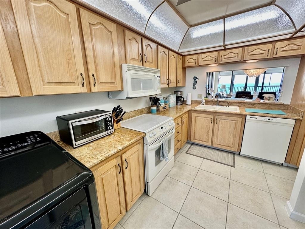 15462 Gulf Boulevard - Photo 65