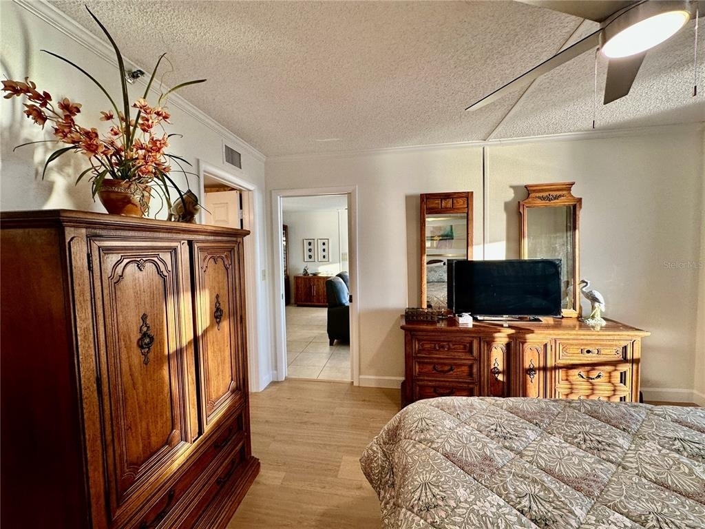 15462 Gulf Boulevard - Photo 17