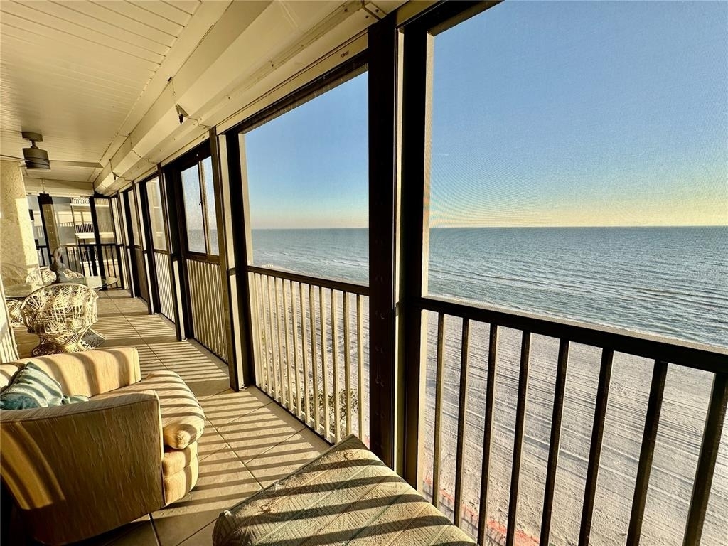 15462 Gulf Boulevard - Photo 2