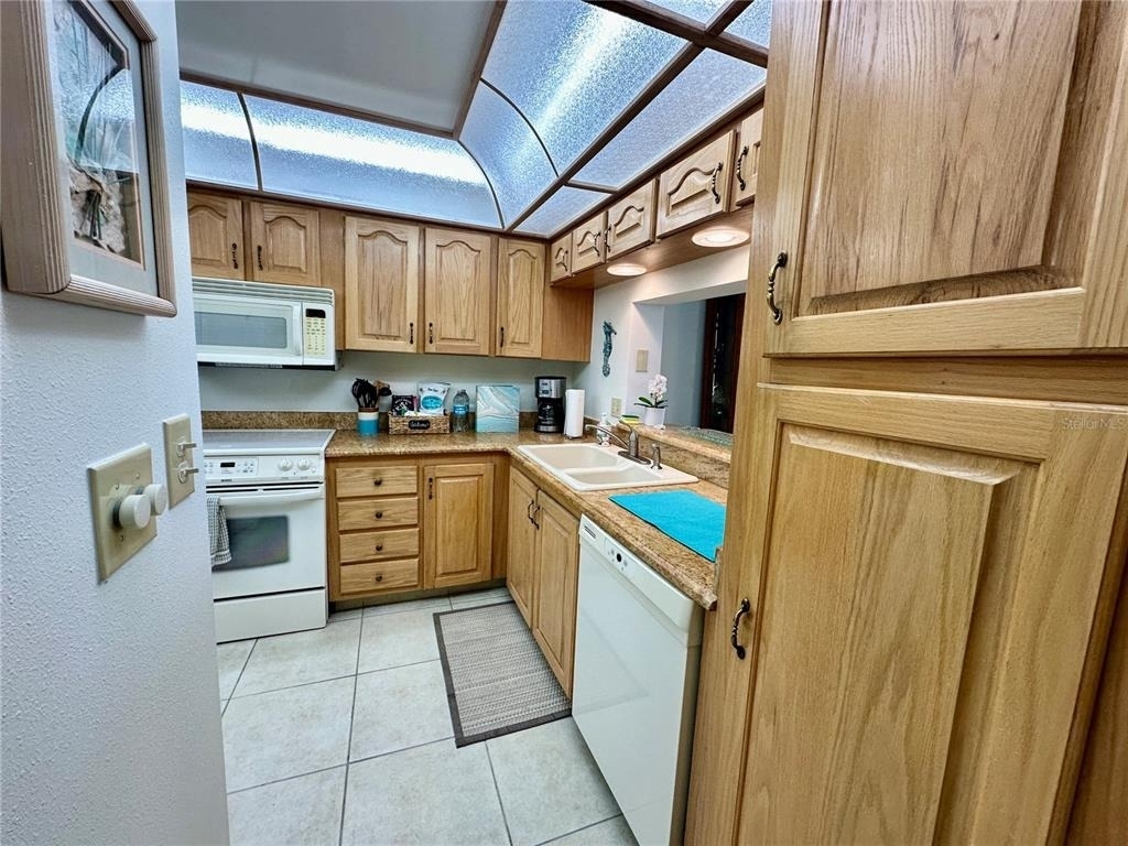 15462 Gulf Boulevard - Photo 50