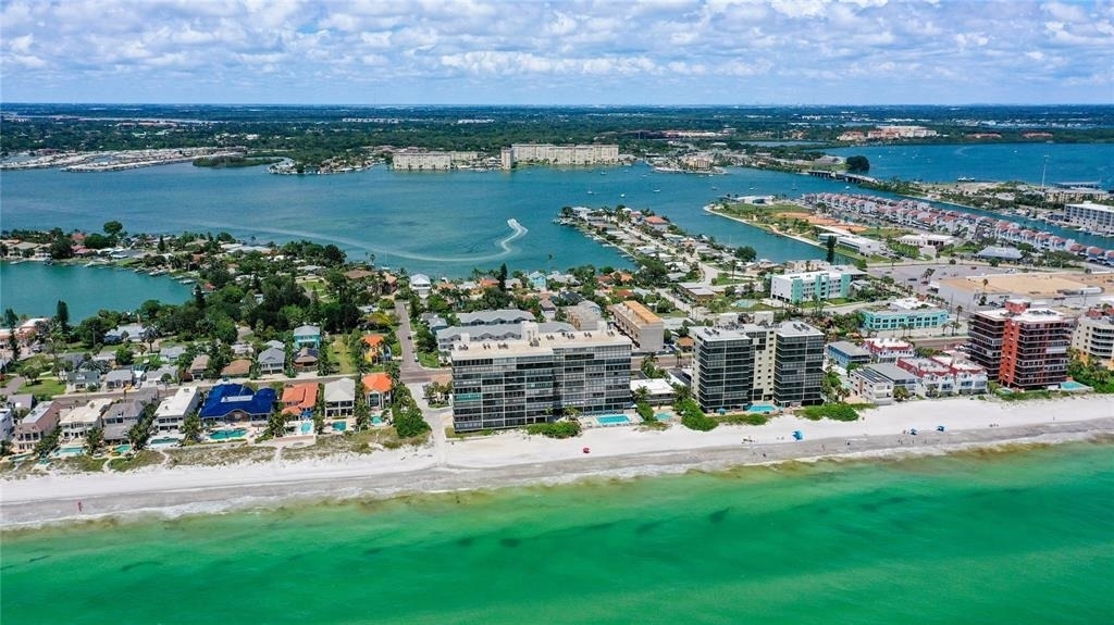 15462 Gulf Boulevard - Photo 44
