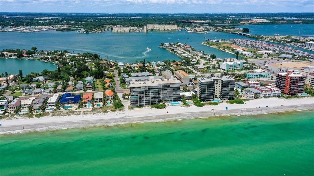 15462 Gulf Boulevard - Photo 41