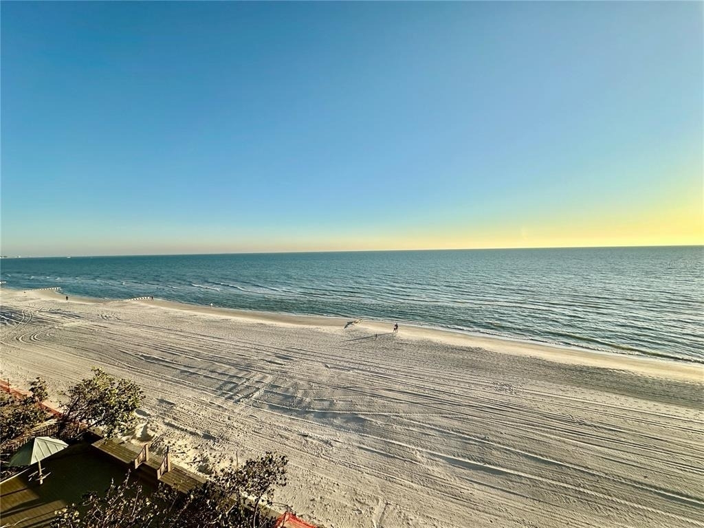 15462 Gulf Boulevard - Photo 23
