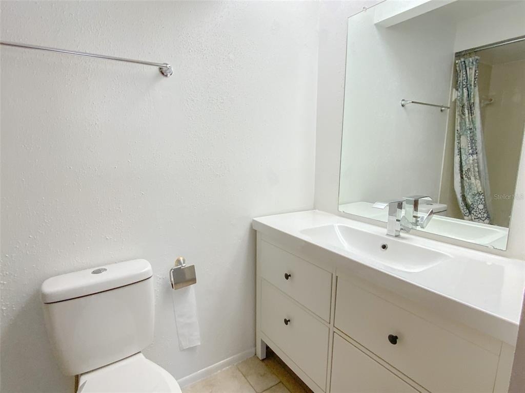 6036 Chesham Drive - Photo 12