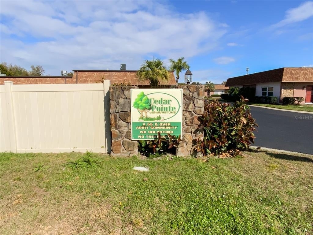 6036 Chesham Drive - Photo 24