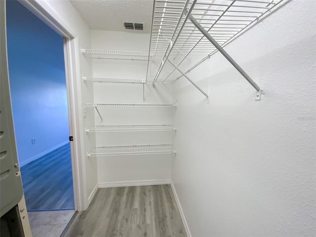 6036 Chesham Drive - Photo 16