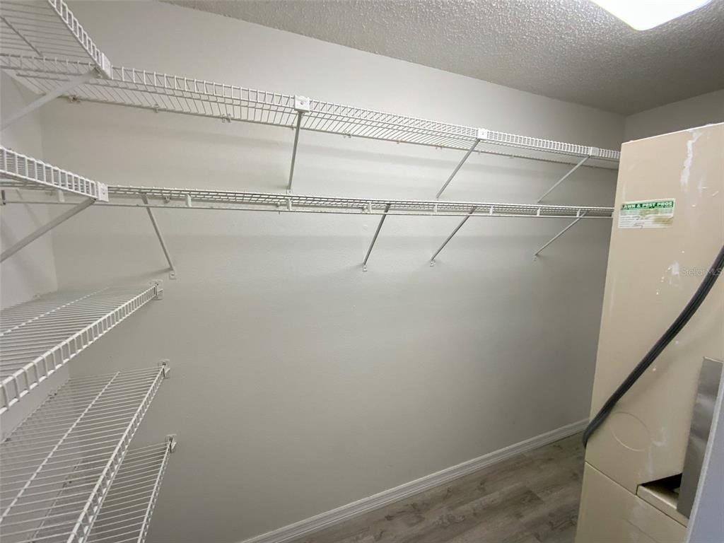 6036 Chesham Drive - Photo 15