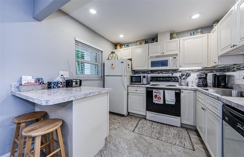 2700 Bayshore Boulevard - Photo 8