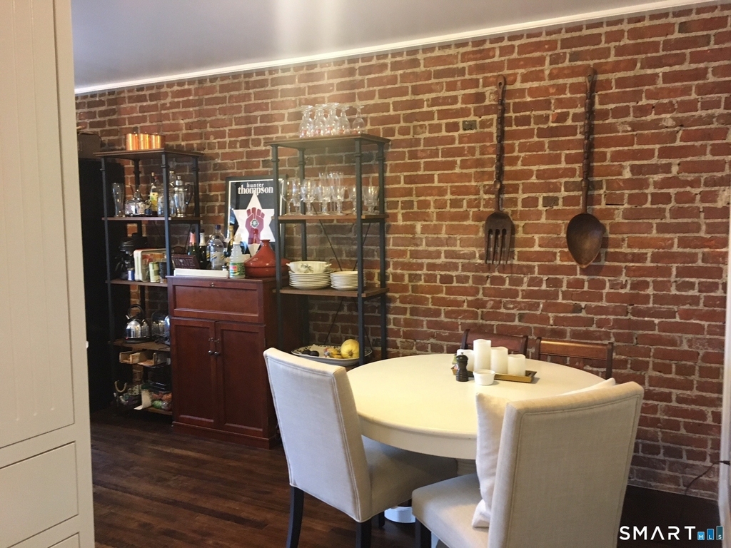 69 Main Street - Photo 2