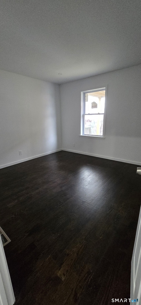 438 Park Street - Photo 4