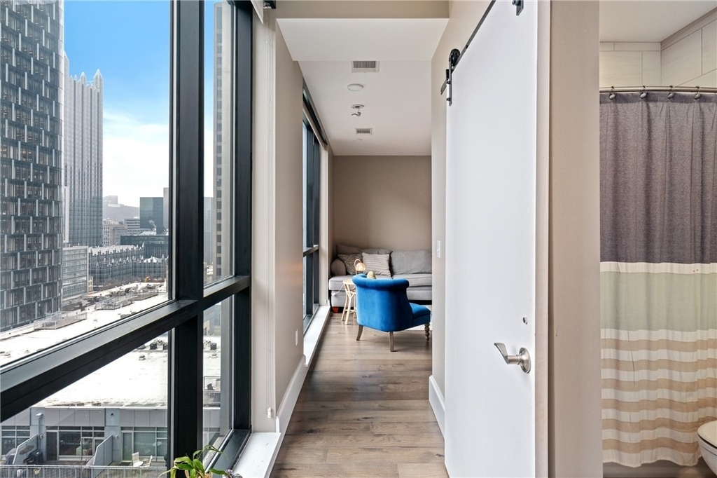 350 Oliver Ave - Photo 11