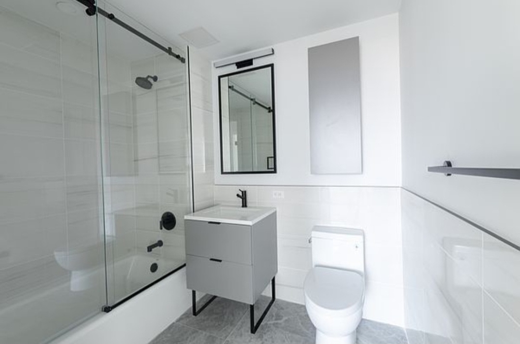 215 East 124th Street - Photo 7