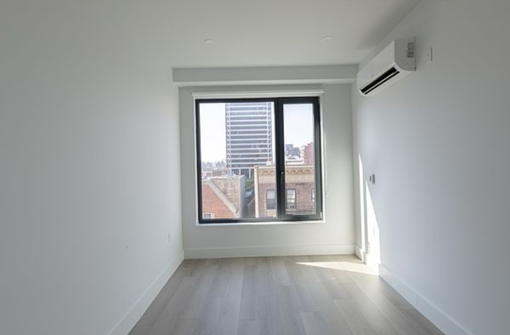 215 East 124th Street - Photo 4