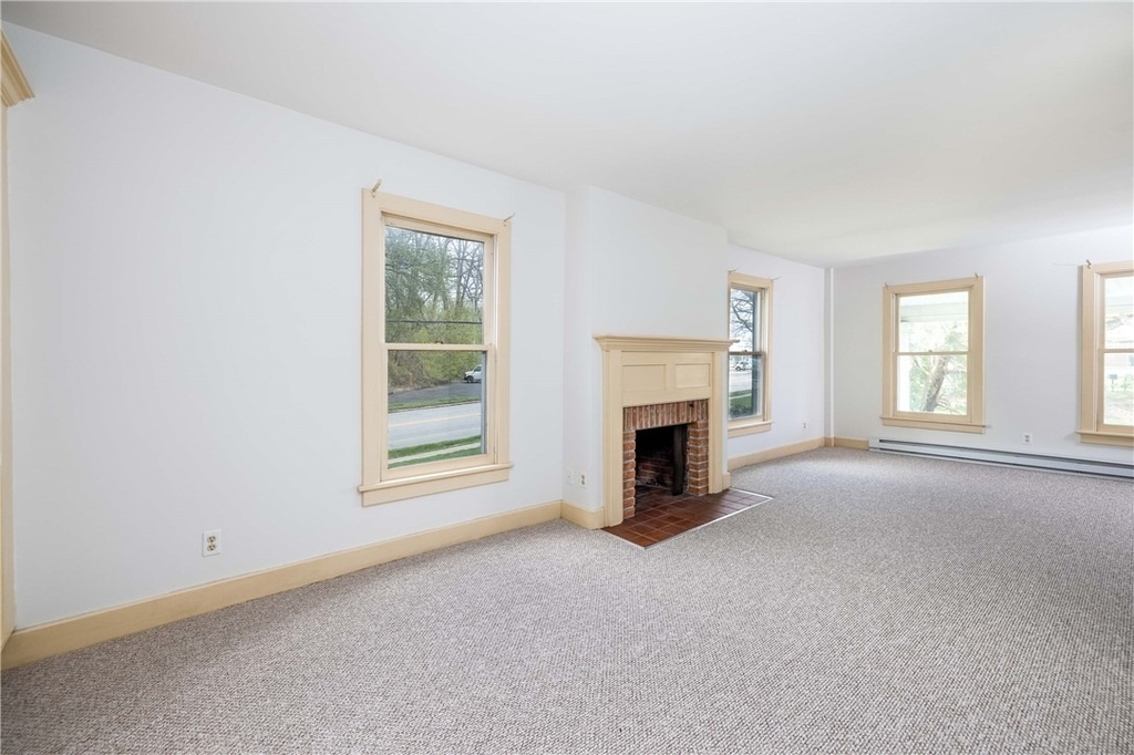 1253 Fairport Road - Photo 31