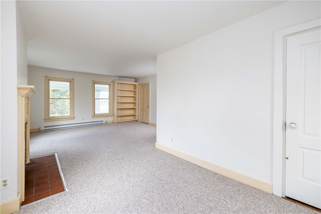 1253 Fairport Road - Photo 22