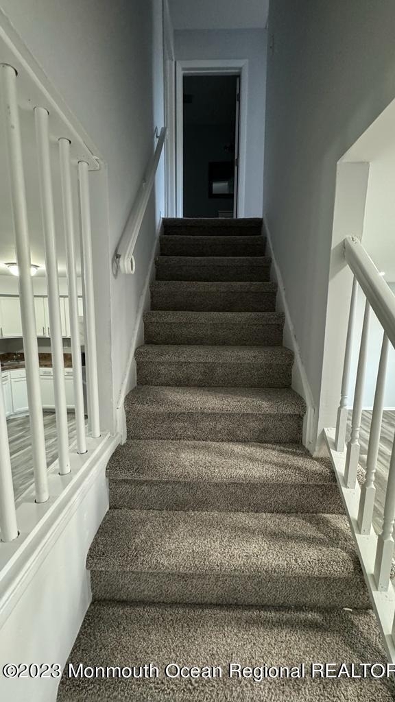79 Lexington Boulevard - Photo 4