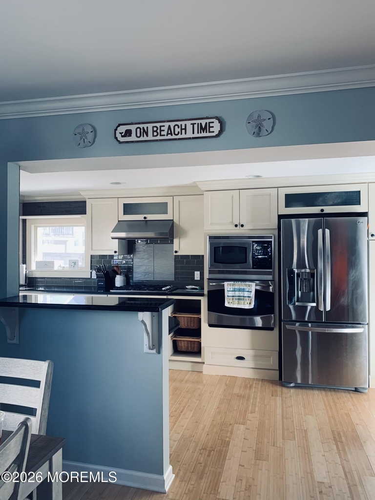 108 E Kupper Drive - Photo 3