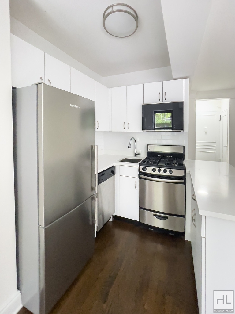 Beekman Place - Photo 4