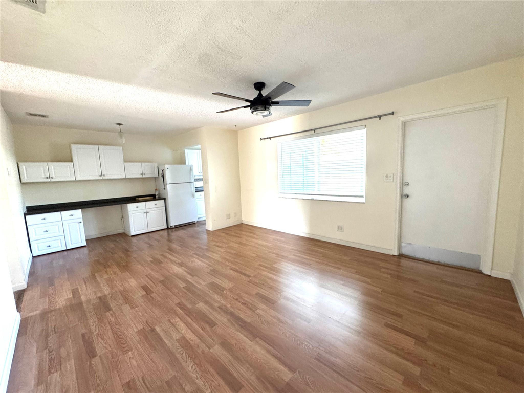 2100 Ne 38th Street - Photo 20