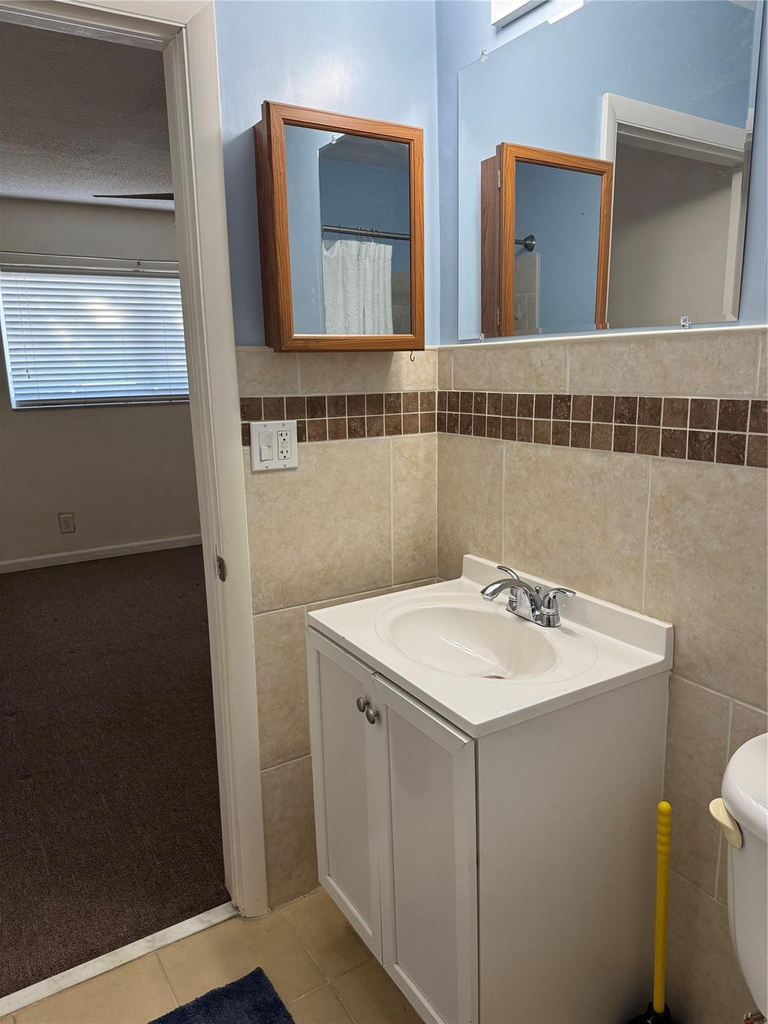 2100 Ne 38th Street - Photo 24