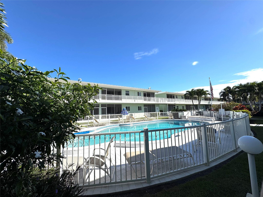 2100 Ne 38th Street - Photo 31