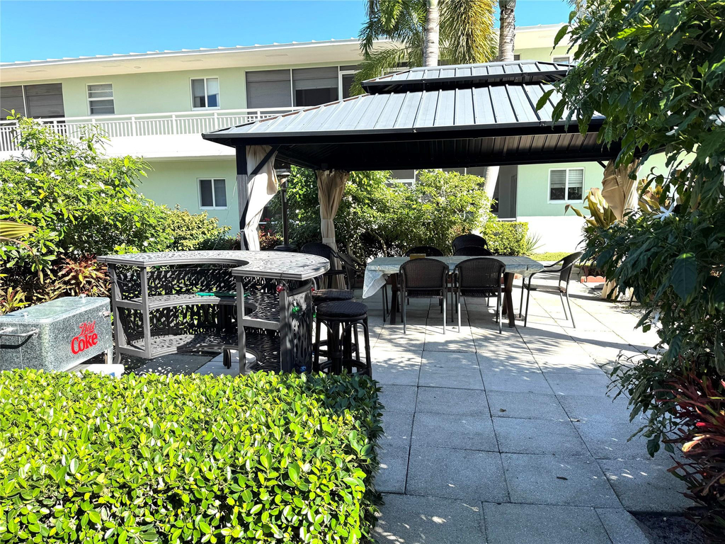 2100 Ne 38th Street - Photo 34