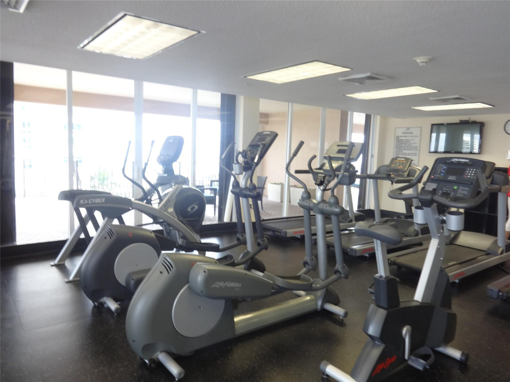 100 S Birch Road - Photo 35