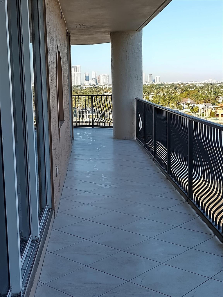 100 S Birch Road - Photo 20