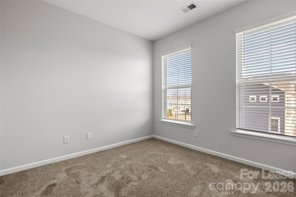 6985 Waterstone Drive - Photo 24