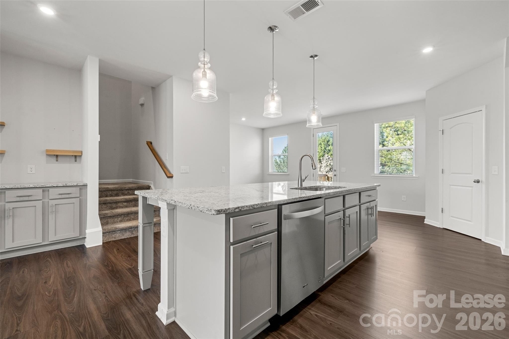 6985 Waterstone Drive - Photo 18
