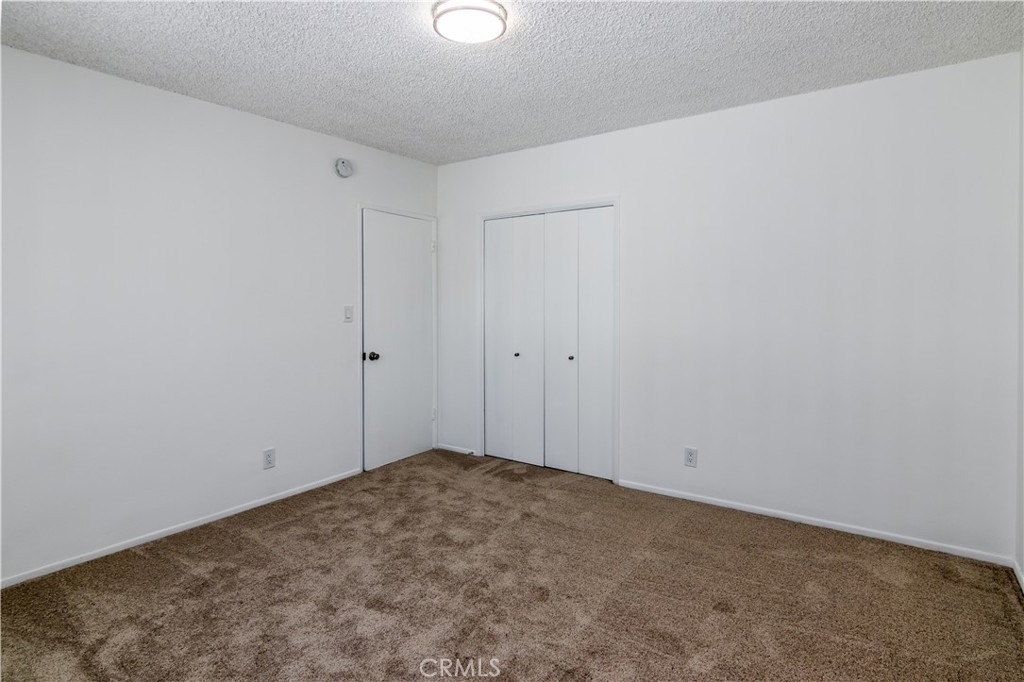 4065 Mclaughlin Avenue - Photo 9