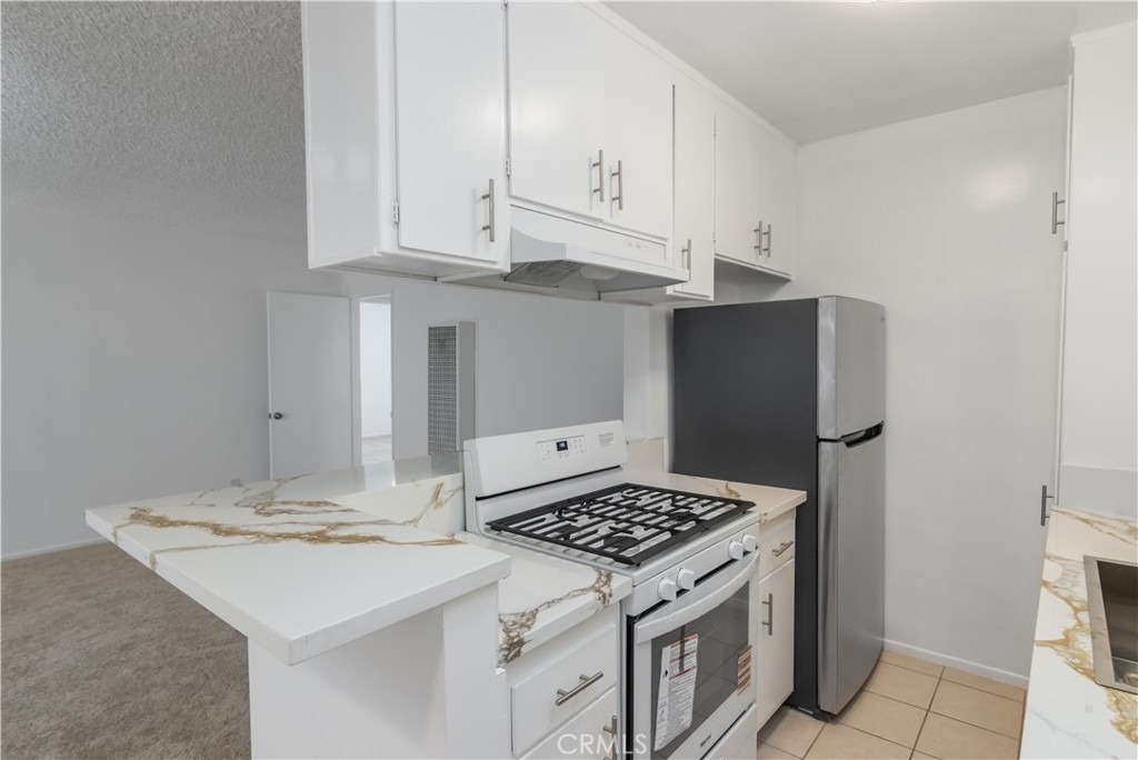 4065 Mclaughlin Avenue - Photo 4