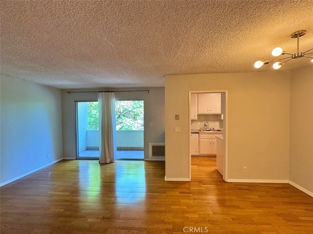 5625 Sumner - Photo 14