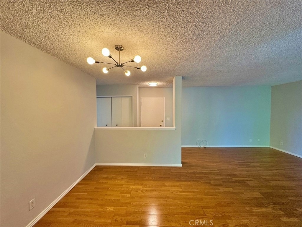 5625 Sumner - Photo 8