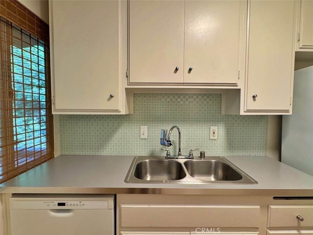 5625 Sumner - Photo 23