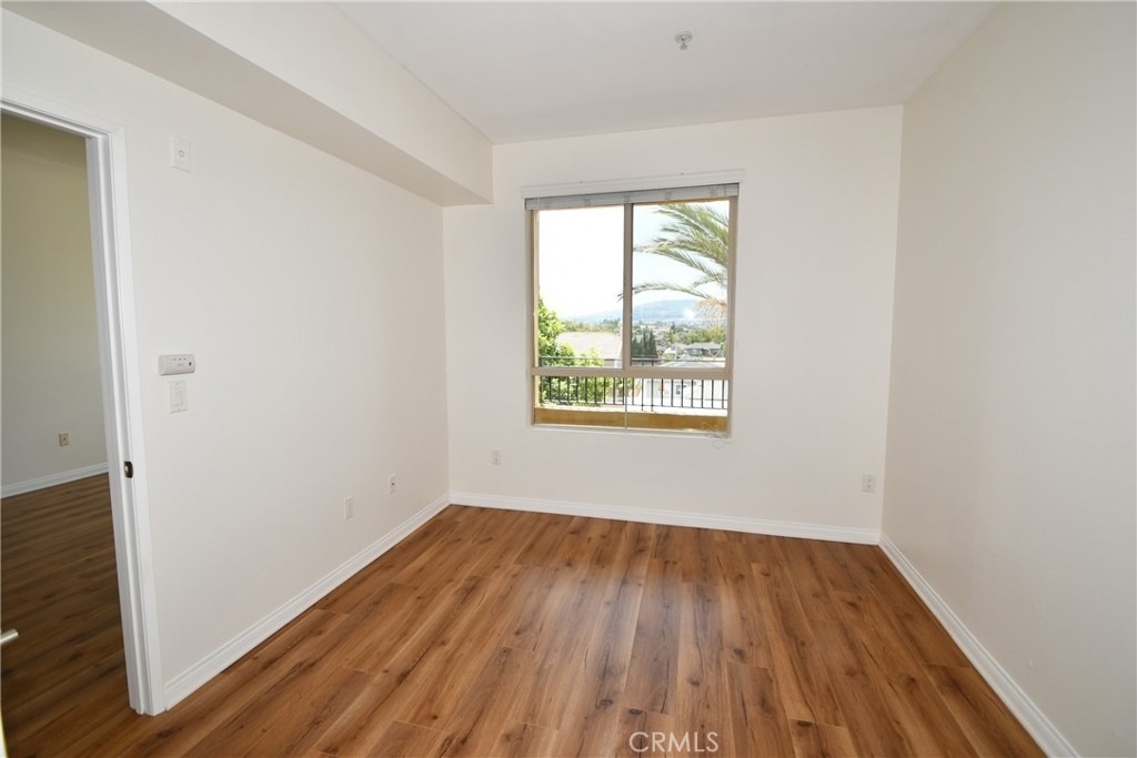 2742 Cabrillo Avenue - Photo 17