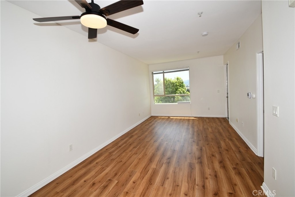 2742 Cabrillo Avenue - Photo 6