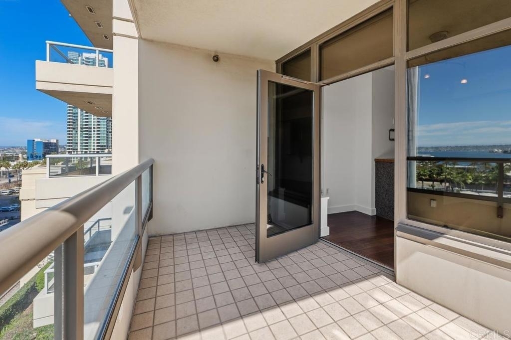 700 W E Street - Photo 12