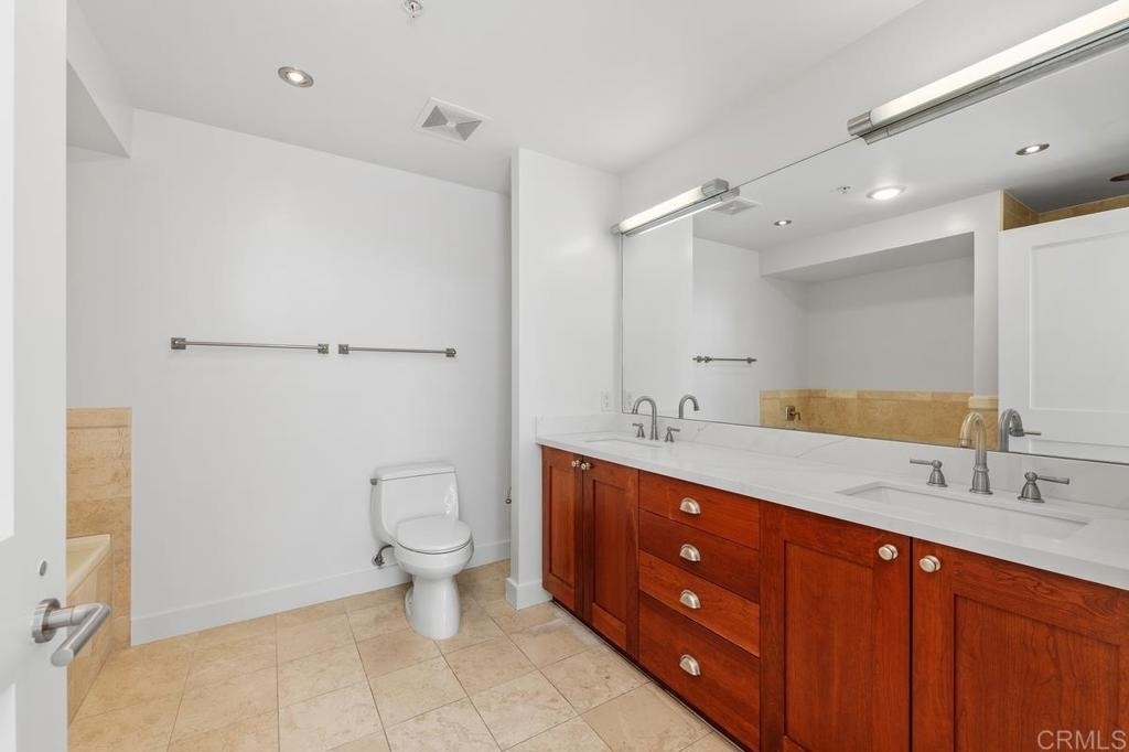 700 W E Street - Photo 20