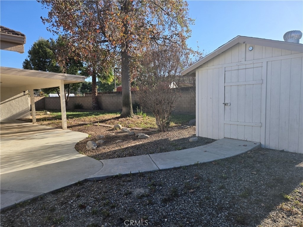 727 Chardonnay Place - Photo 25