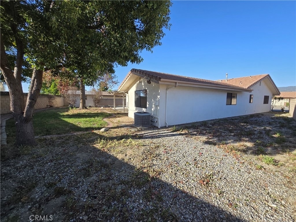 727 Chardonnay Place - Photo 26