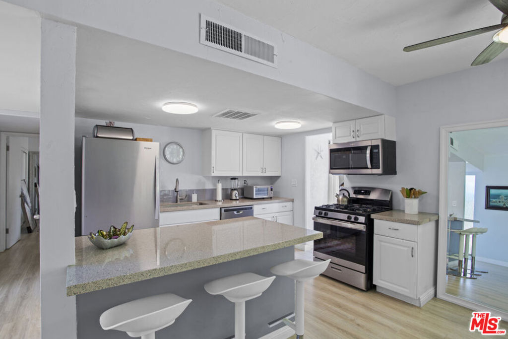 74125 San Marino Way - Photo 1
