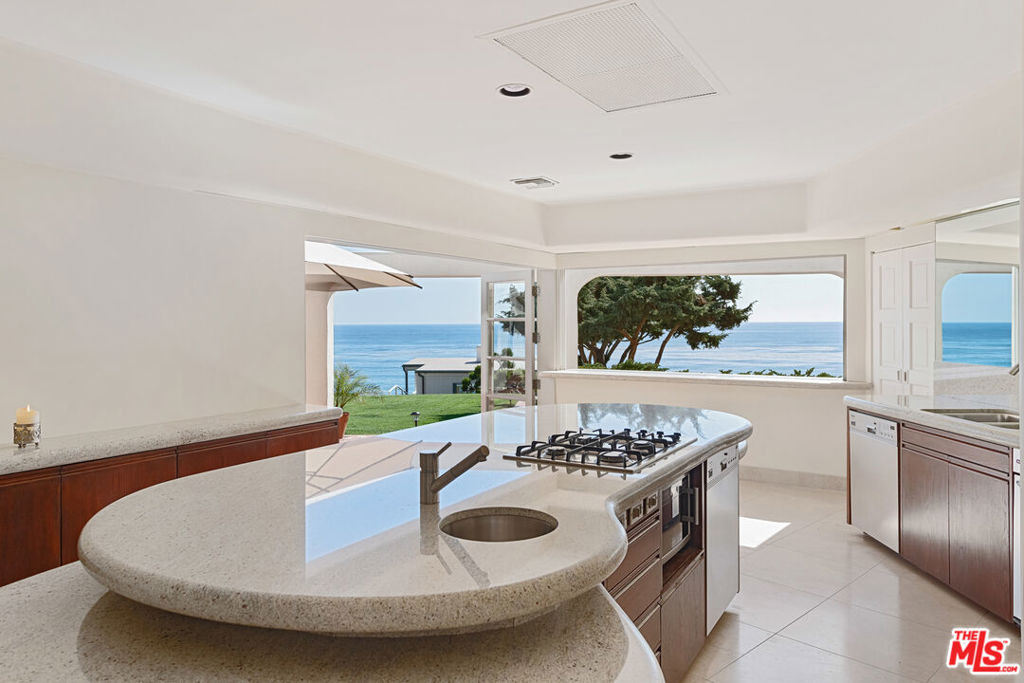 33800 Pacific Coast Highway - Photo 16