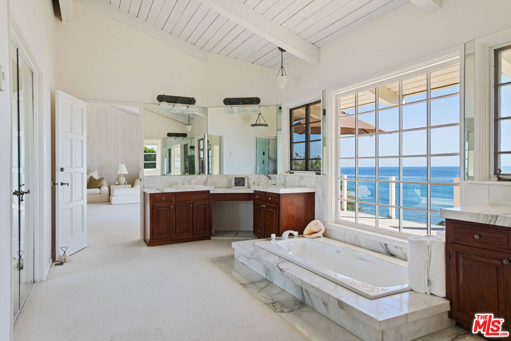 33800 Pacific Coast Highway - Photo 25
